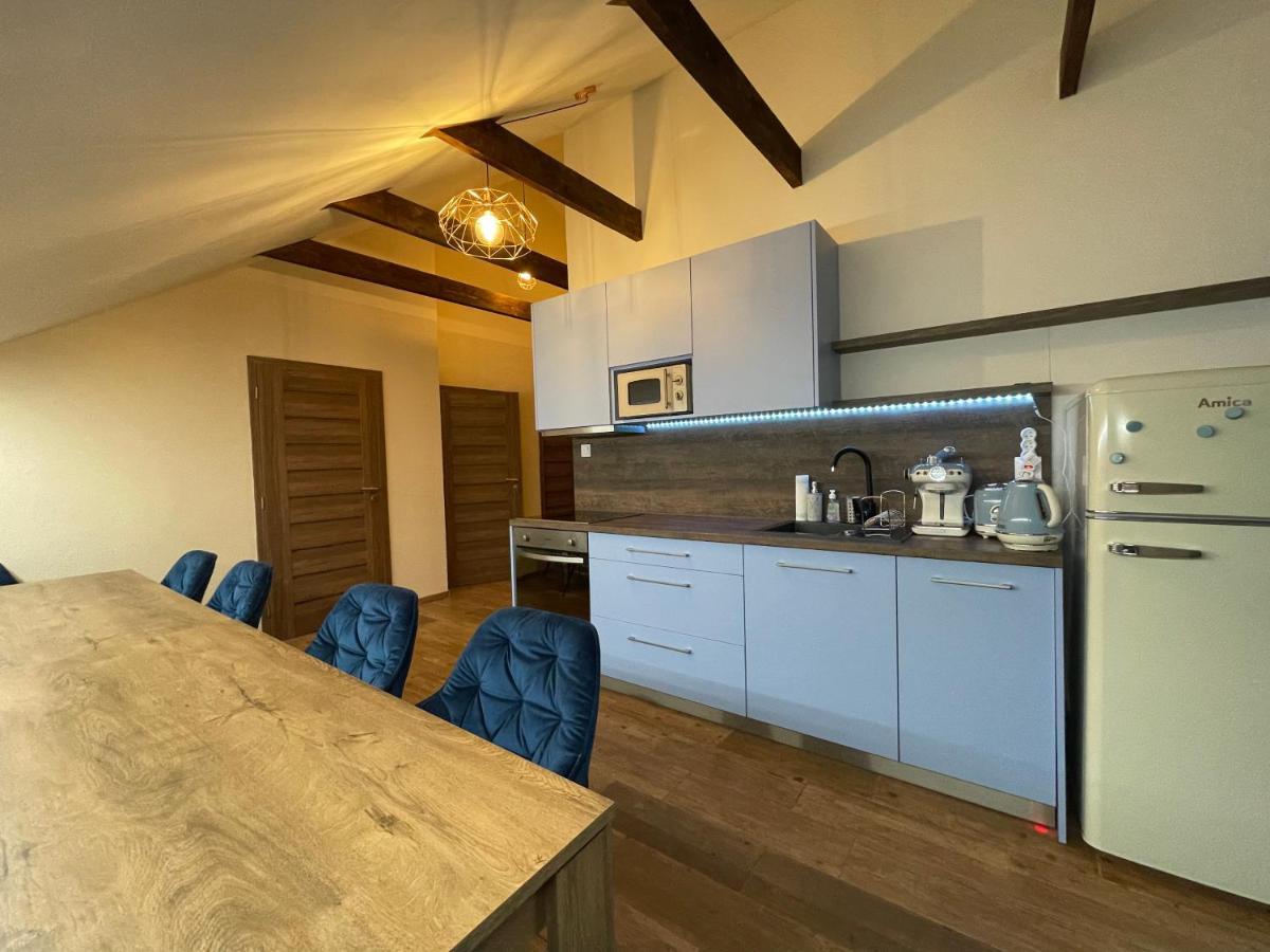 Totina Apartments Závažná Poruba Esterno foto