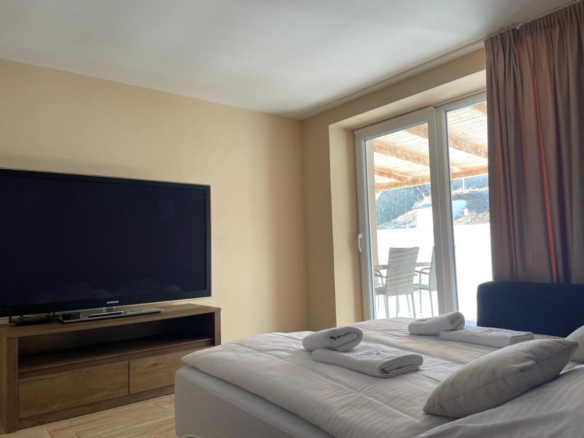 Totina Apartments Závažná Poruba Esterno foto