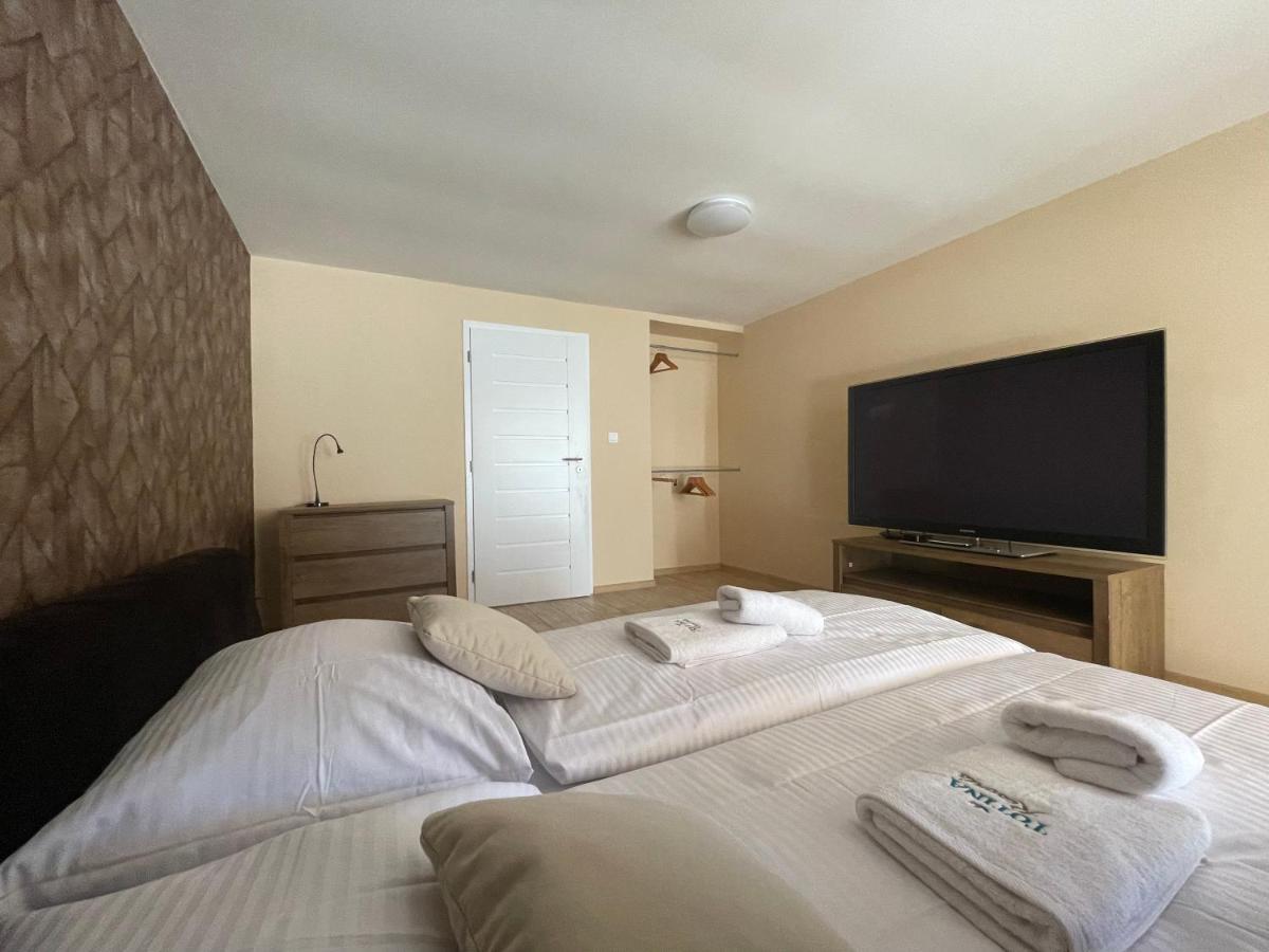 Totina Apartments Závažná Poruba Esterno foto
